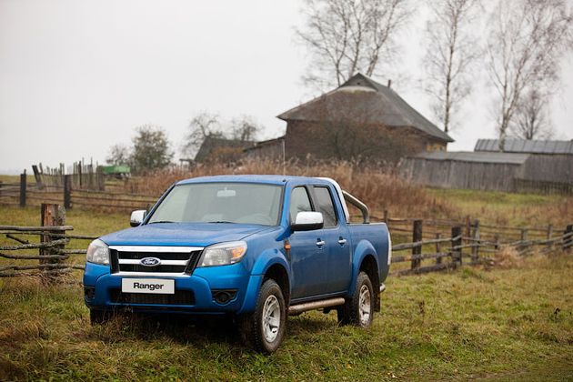 В дизайне Ford Ranger мало запоминающихся деталей, но пикап все равно выглядит очень эффектно